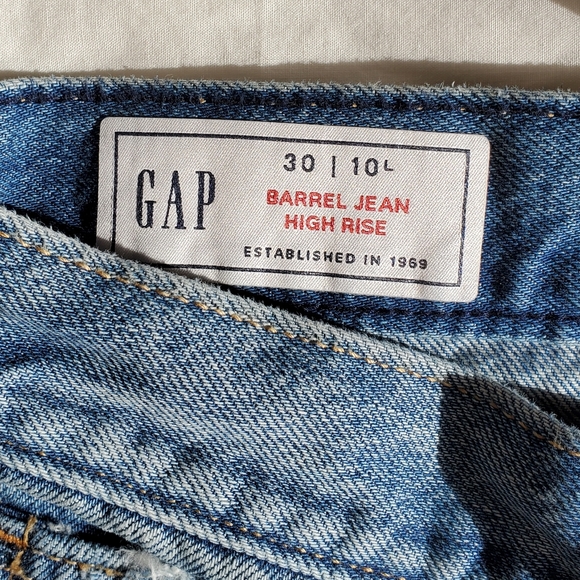 Gap barrel jeans. New without tags - Picture 4 of 6